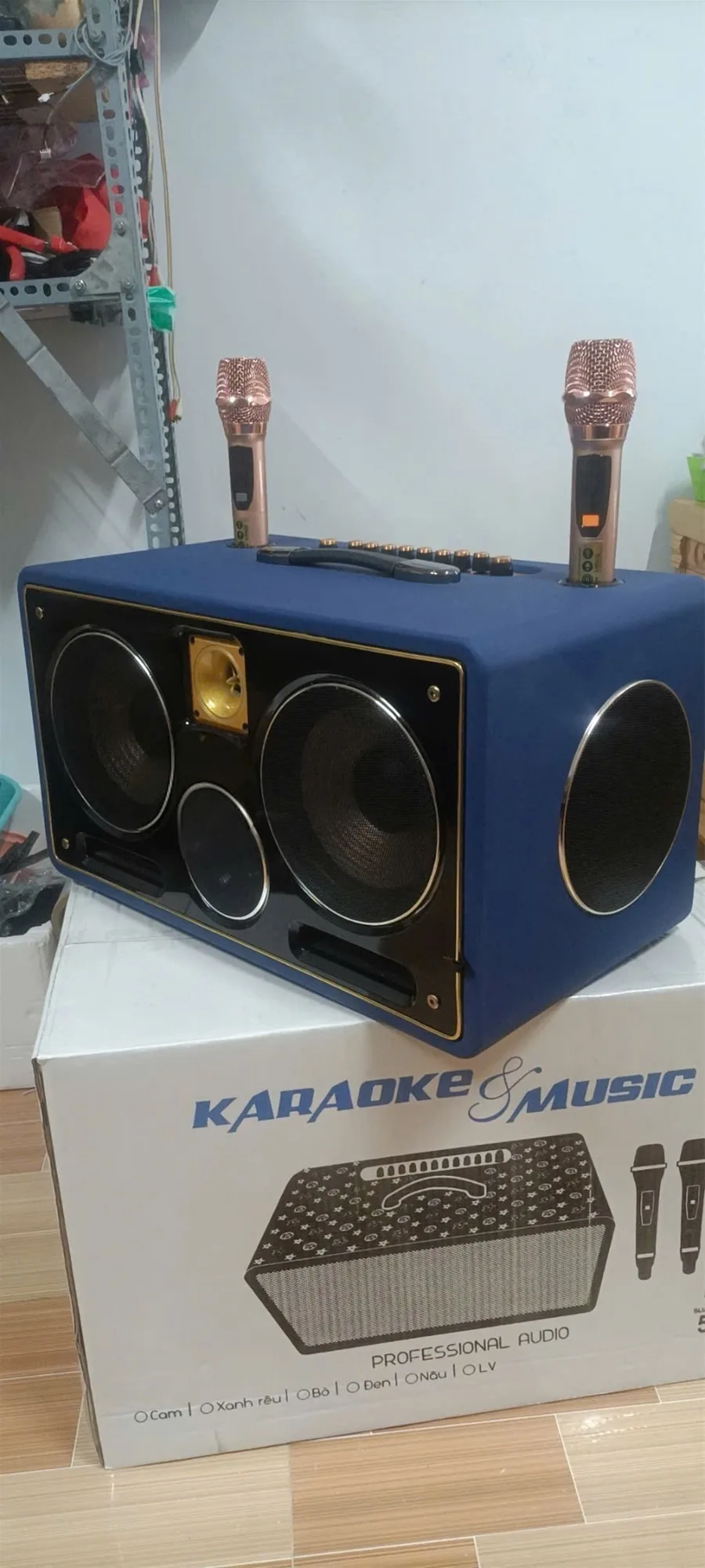 Đầy đủ kết nối hiện đại