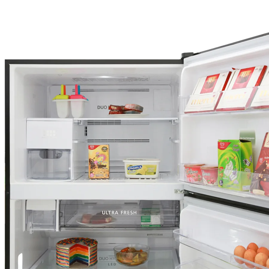 Tủ lạnh Toshiba Inverter 555 lít GR-AG58VA (X) mang đến sự hài lòng với thiết kế kết hợp giữa vẻ cổ điển và hiện đại. Với nét đẹp tinh tế, tủ lạnh này tạo nên sự sang trọng cho không gian nội thất của bạn. Ngoài ra, nó còn tích hợp các công nghệ tiên tiến, đảm bảo đáp ứng tốt nhu cầu sử dụng hàng ngày và đảm bảo an toàn sức khỏe cho gia đình của bạn.